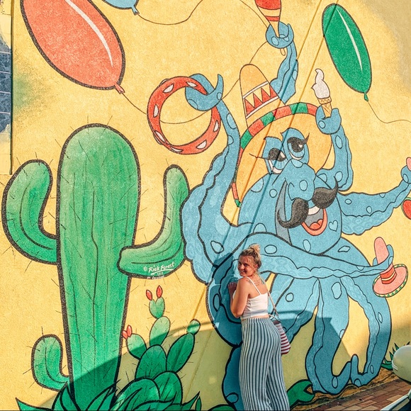 Like to bookmark my Closet ❤️ - Picture 2 of 9